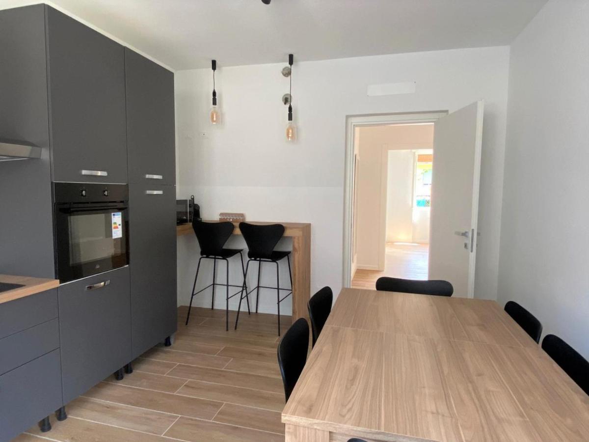 Villa The Swan - Composed By 2 Apartments Mandello del Lario Buitenkant foto